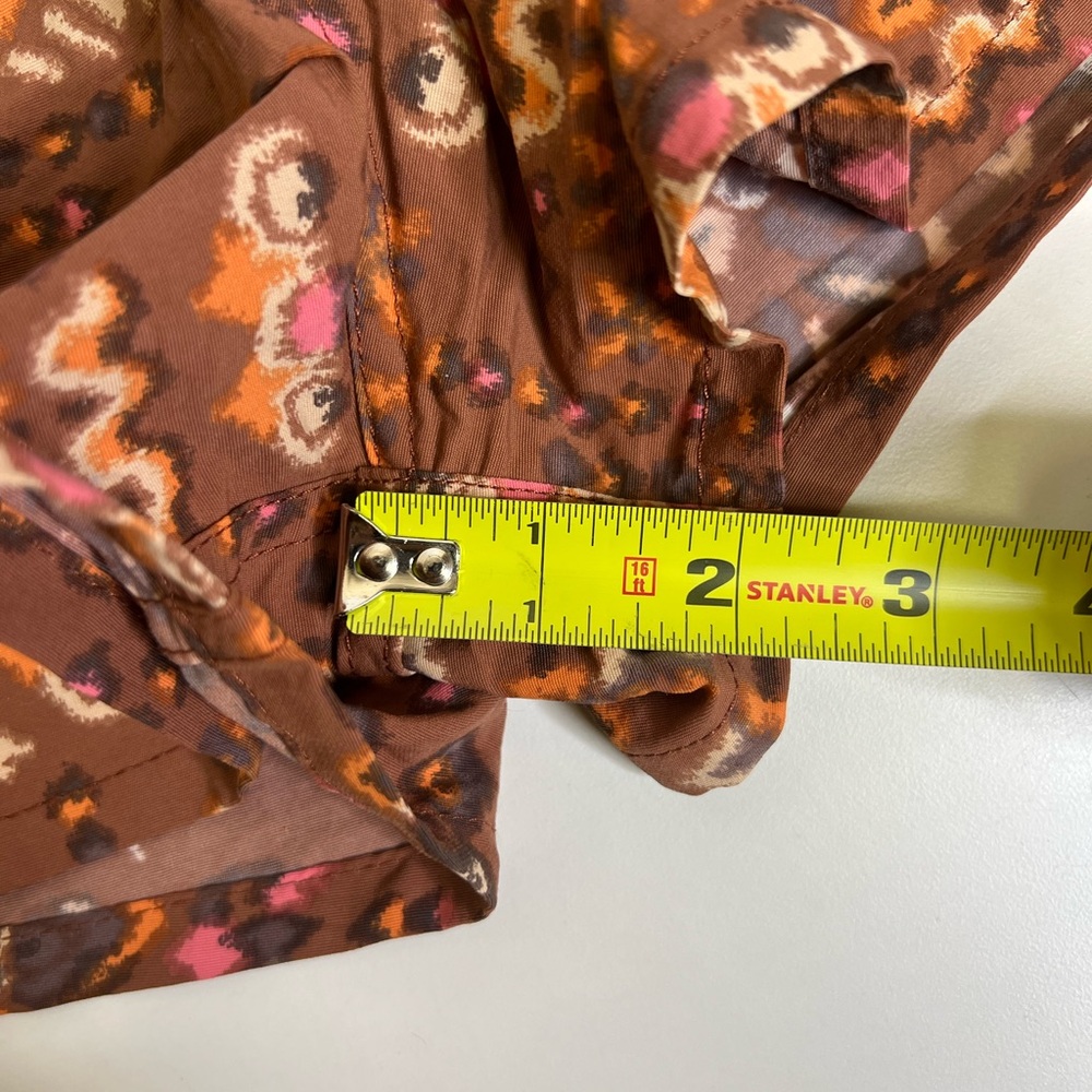 Patagonia Women’s Barely Baggies Shorts 2.5” Size M Medium Orange Red Pattern - Picture 4 of 8
